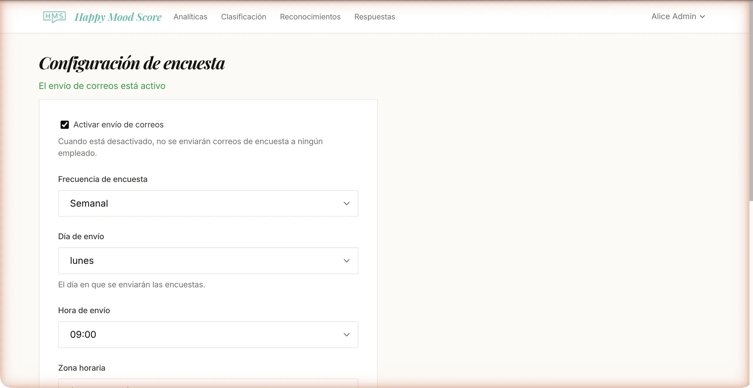 Página de configuración de encuestas con frecuencia y opciones de programación
