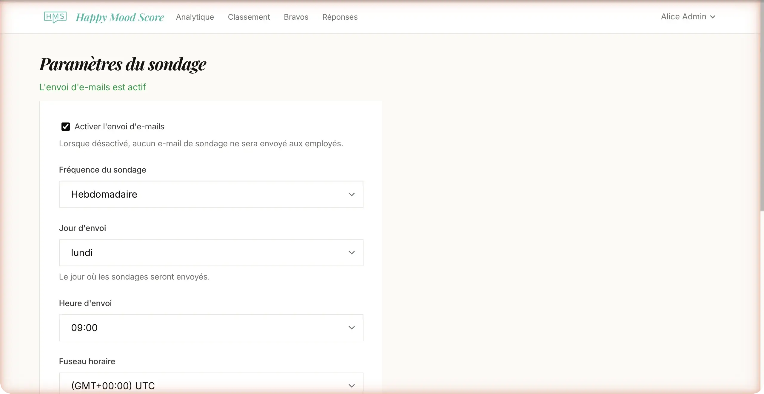 Page de paramètres du sondage avec fréquence et options de planification